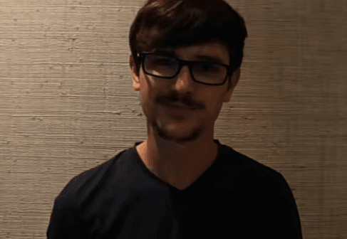 变牌Sailboat by Idan Kaufman